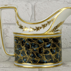 Paris Porcelain - Manufacture à la Reine, milk jug, lapis lazuli base, 18th century