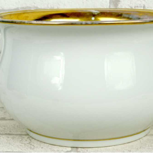 Pot d'aisance aux armes de Napoleon 1er et Marie-Louise en porcelaine, XIXe s