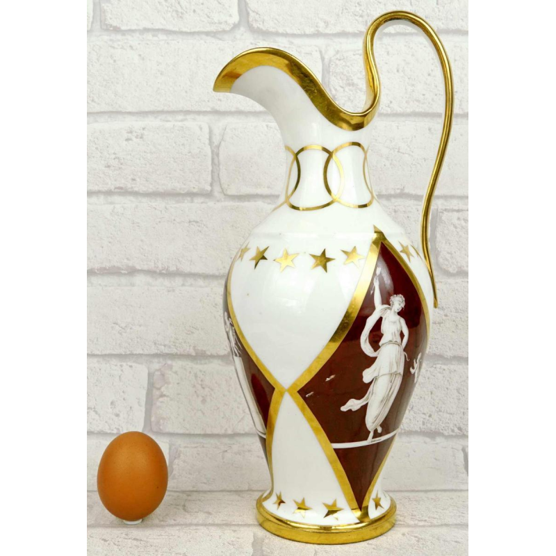 Porcelaine de Paris, broc à eau, époque Empire, XIXe s