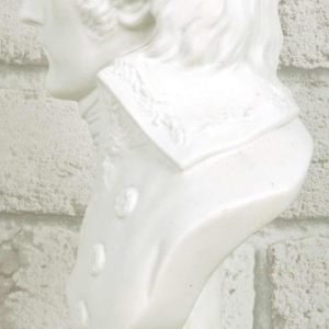 Buste van generaal Bonaparte in porseleinen biscuit, 19e eeuw