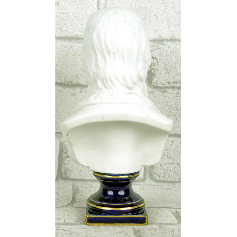 Buste du Général Bonaparte en biscuit de porcelaine, XIXe s