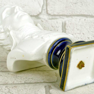 Buste du Général Bonaparte en biscuit de porcelaine, XIXe s