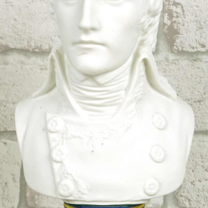 Buste van generaal Bonaparte in porseleinen biscuit, 19e eeuw