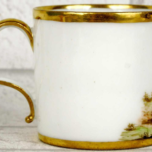 Porcelaine de Paris, tasse litron et sa soucoupe, fin XVIIIe