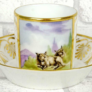 Porcelaine de Paris - Manufacture de Locre, cup and saucer, early 19th c