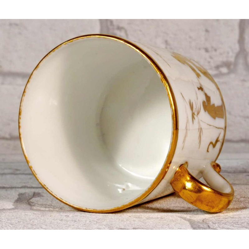 Porcelaine de Paris, tasse "litron" et sa soucoupe Louis XVI, XVIIIe s