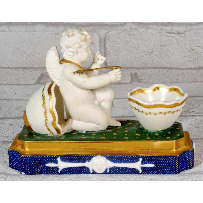 Porcelaine de Paris, rare encrier d'époque Empire, XIXe s