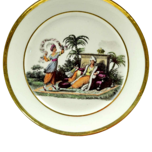 Porcelaine de Paris, assiette à décor de "Turquerie", début XIXe s