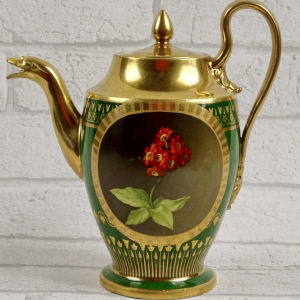 Porcelaine de Paris - Manufacture de Dagoty, teapot, Empire style, 19th century