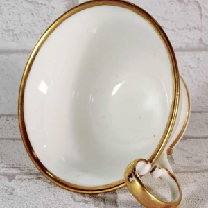 Manufacture de Dagoty et Honoré, Paris porcelain teacup, 19th c