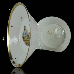 Paris porcelain, cup and saucer - Nast - late 18th century