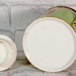 Porcelaine de Paris, cafetière / théière, début XIXe s