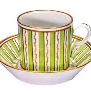 Porcelaine PARIS - Manufacture de Pont aux Choux, tasse et sa soucoupe, XVIIIe s