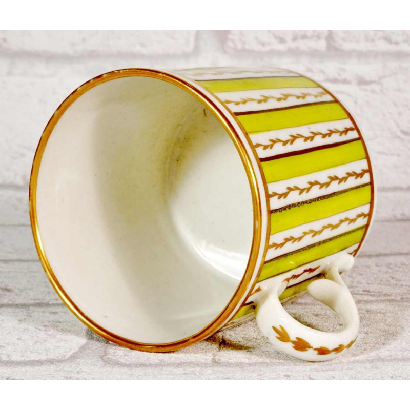 Porcelain PARIS - Manufacture de Pont aux Choux, cup and saucer, 18th c