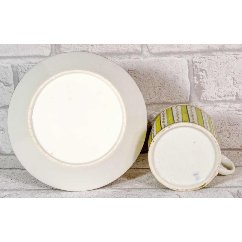 Porcelaine PARIS - Manufacture de Pont aux Choux, tasse et sa soucoupe, XVIIIe s