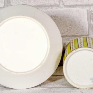 Porcelaine PARIS - Manufacture de Pont aux Choux, tasse et sa soucoupe, XVIIIe s