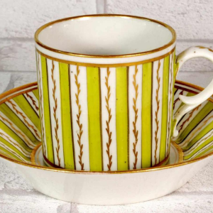 Porcelain PARIS - Manufacture de Pont aux Choux, cup and saucer, 18th c