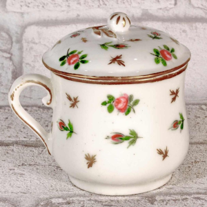 Porcelaine de Paris - Manufacture de Locre, cream or juice pot, 18th century