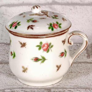 Porcelaine de Paris - Manufacture de Locre, cream or juice pot, 18th century