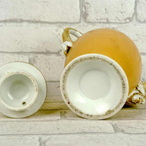 Paris porcelain, large coffee pot - teapot, early 19th century