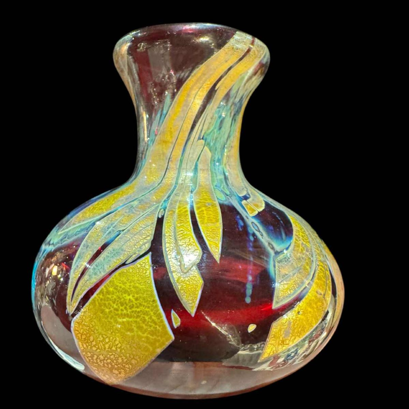 Louis LELOUP, Crystal vase with gold leaf inclusion, late 20th century