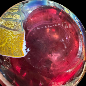 Louis LELOUP, vase en cristal avec inclusion de feuilles dor, fin du XXe s