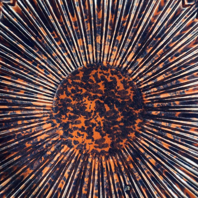 Jean Luce for Villeroy & Boch Luxembourg Septfontaines, Art Deco tripod ceramic bowl / dish No. 267