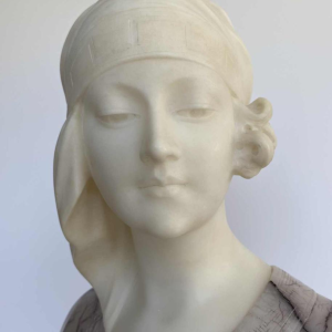 Gustave Van Vaerenbergh Bust of a woman Art Nouveau sculpture in alabaster, ca 1900