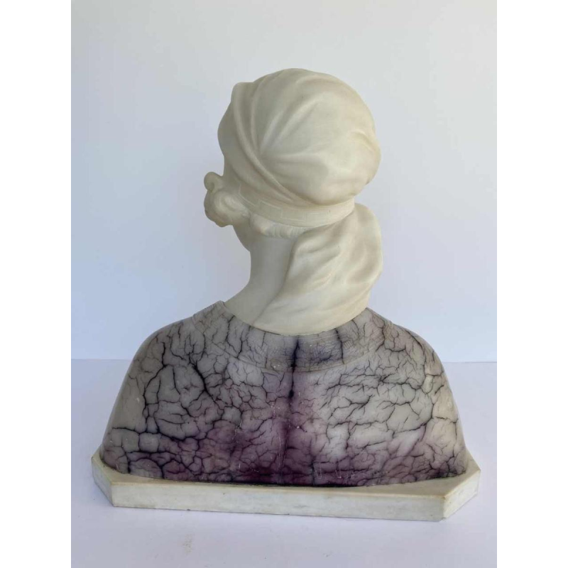 Gustave Van Vaerenbergh Bust of a woman Art Nouveau sculpture in alabaster, ca 1900