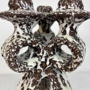 Marius Giuge pour Vallauris, grand candélabre en céramique émaillée, ca 1960-1980