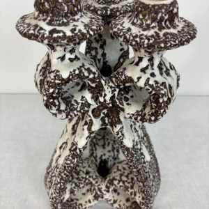 Marius Giuge pour Vallauris, grand candélabre en céramique émaillée, ca 1960-1980