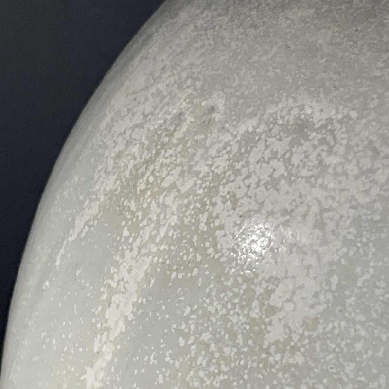 ROGER GUERIN, vase céramique boule Art Déco, forme R030 blanche, grès de Bouffioulx, ca 1925