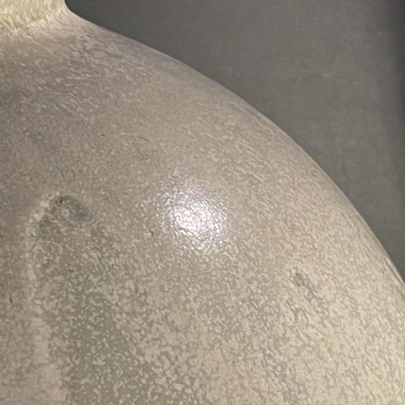 ROGER GUERIN, Art Deco aardewerk vaas, vorm R030 wit, Bouffioulx steengoed, ca 1925