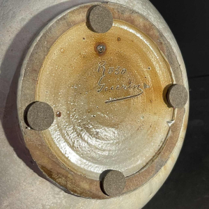 ROGER GUERIN, vase céramique boule Art Déco, forme R030 blanche, grès de Bouffioulx, ca 1925