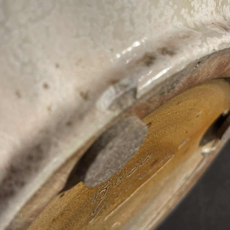 ROGER GUERIN, Art Deco aardewerk vaas, vorm R030 wit, Bouffioulx steengoed, ca 1925