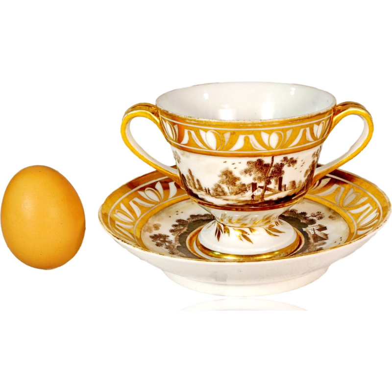 Paris porcelain, large chocolate cup and saucer, late 18th century