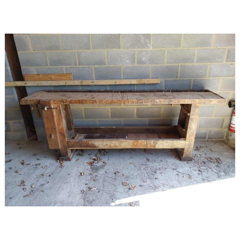 Ancien établi / banc de menuisier, début XXe s