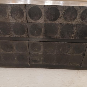 Buffet bar brutaliste noir – attribué à Batenburg – design sculptural et rare