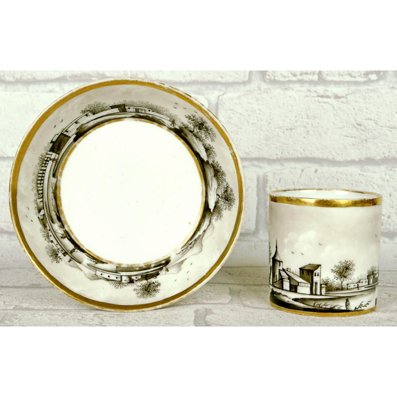 Porcelaine de Paris, tasse et sa soucoupe, fin XVIIIe