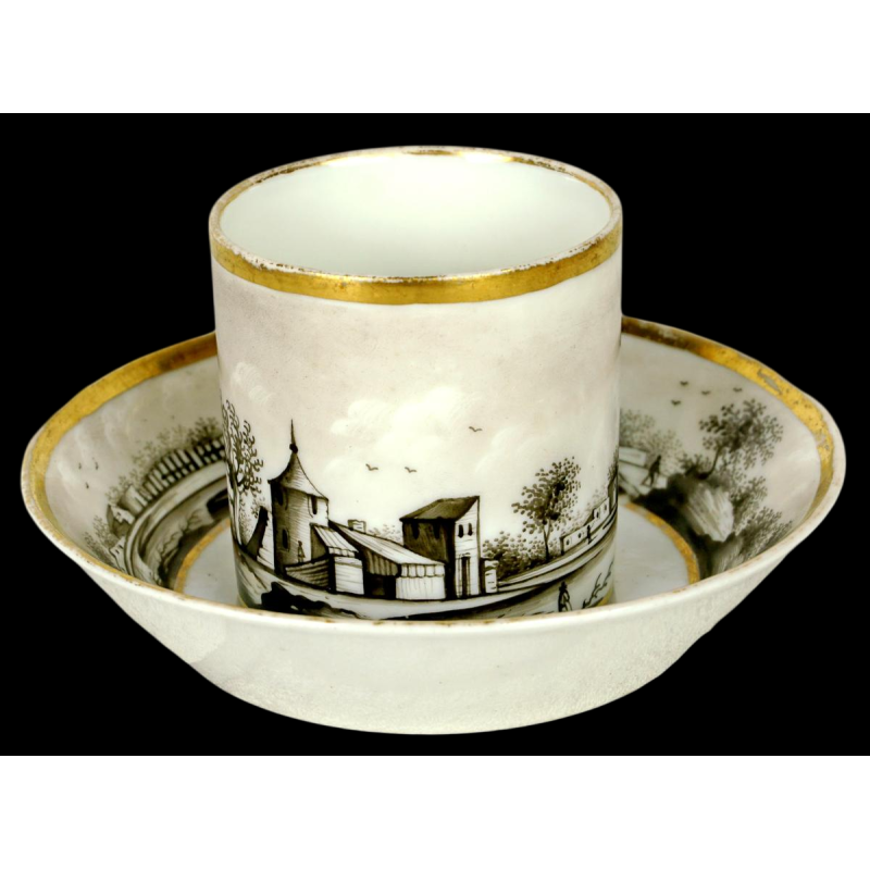 Porcelaine de Paris, tasse et sa soucoupe, fin XVIIIe