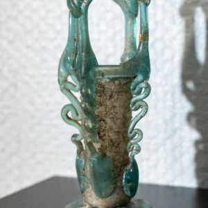 Romeins glas in de vorm van een mandje, Laat-Romeins Rijk, 4e-5e eeuw n.Chr.