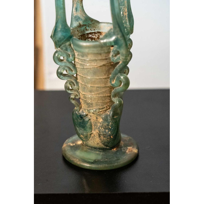 Romeins glas in de vorm van een mandje, Laat-Romeins Rijk, 4e-5e eeuw n.Chr.