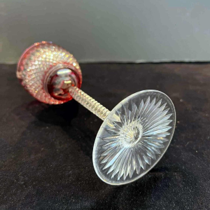 Val Saint Lambert, 6 wijnglazen, geslepen en gevoerd helder kristal