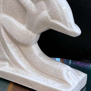 Louis Fontinelle 'Boogschieten' paar Art Deco gebarsten keramiek aardewerken boekensteunen, ca 1930