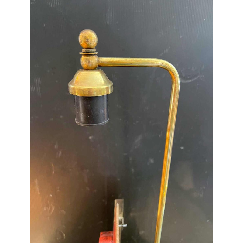 Lampe de table Hollywood Regency de style chinois en laiton doré, bois sculpté et laqué, ca 1970