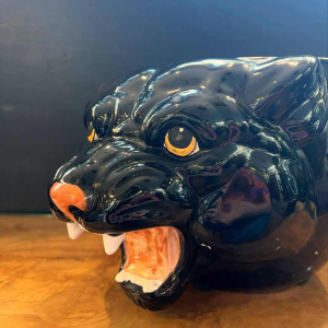 Black panther“ earthenware planter, ca 1970