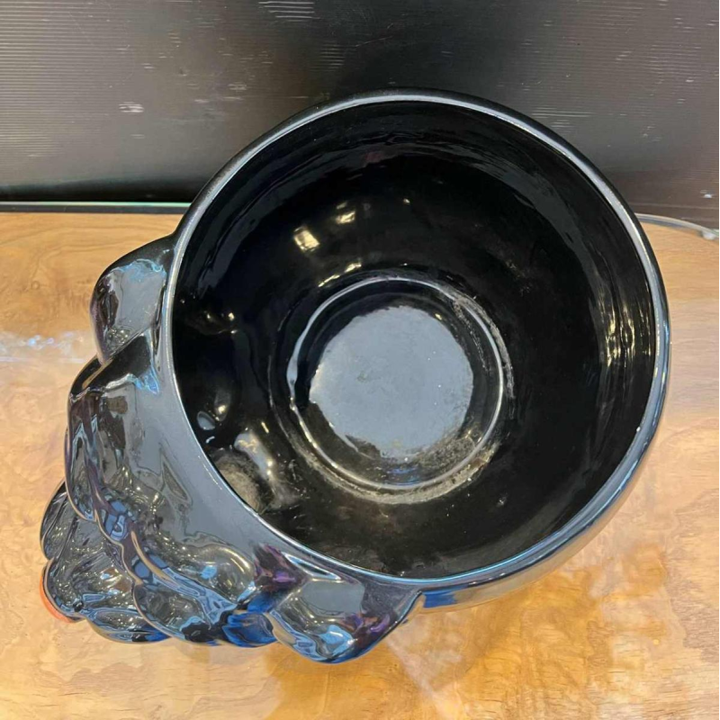 Jardinière “panthère noire“ en faience, ca 1970