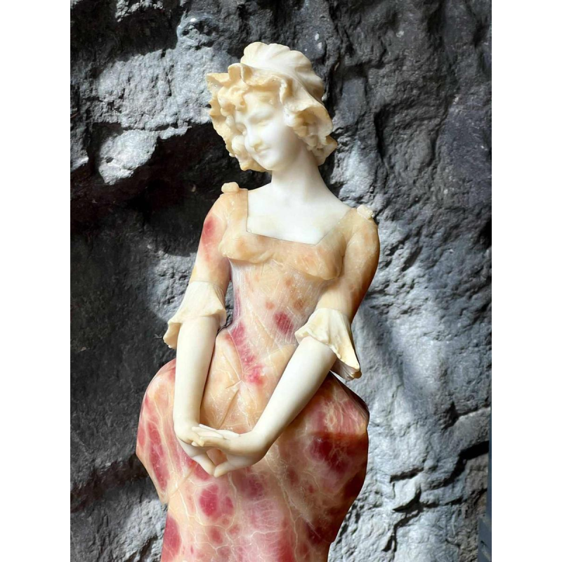 Young woman, sculpture in pink-tinted alabaster, Italian work circa 1900