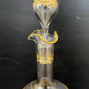 Carafe à vin en cristal de Baccarat, modèle "Byzantine doré"