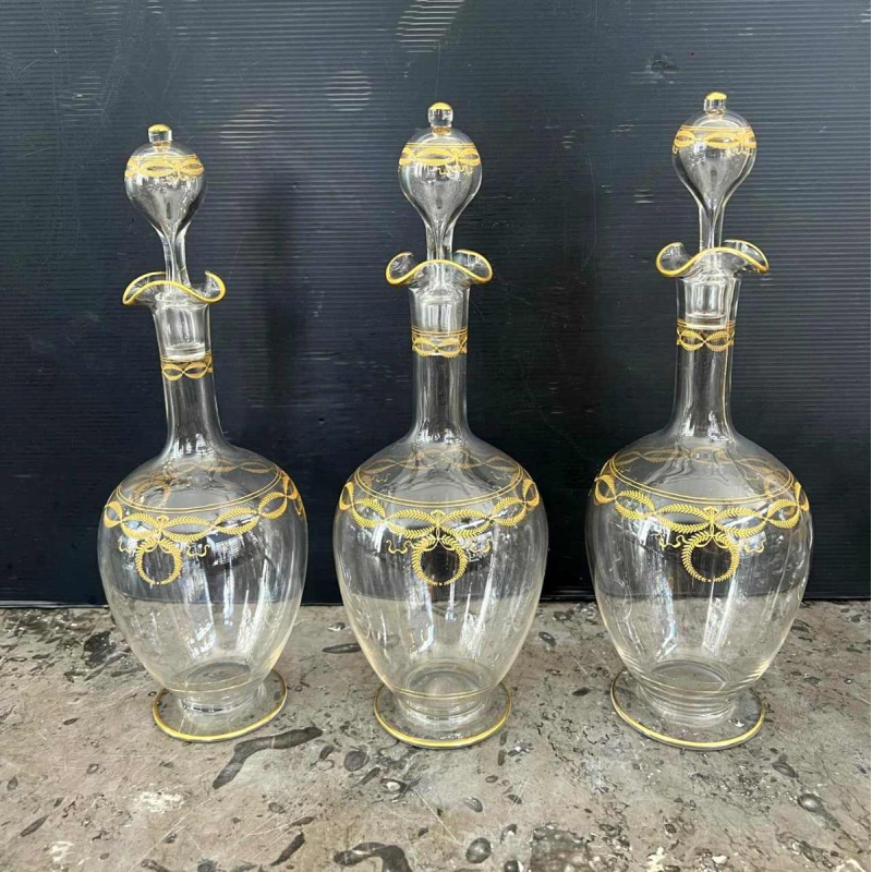 Carafe à vin en cristal de Baccarat, modèle "Byzantine doré"